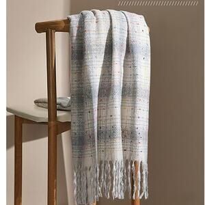 Winter Scarf for Women - Premium Blanket Scarf for Women - Winter Grey & White